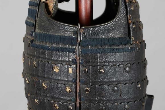 TooveysA scarce Japanese haramaki, Edo period, with padded wadakami