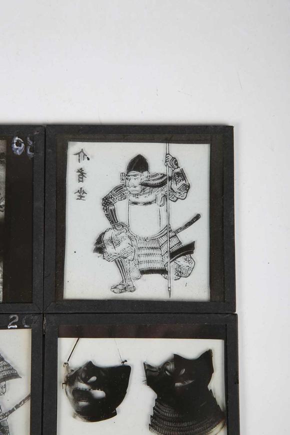 TooveysA collection of early 20th century magic lantern slides rela