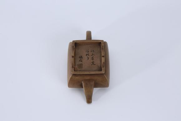 東京SAKURA拍賣（東京櫻花拍賣）   清早期 陳礪成制 四方橋鼎