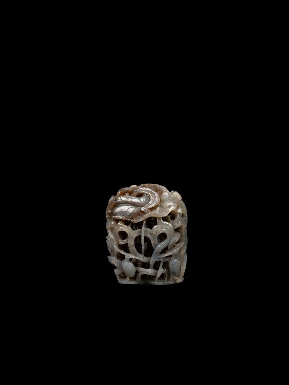 Marcopolo AuctionsA CELADON JADE GROUP, China, 19th / 20th century