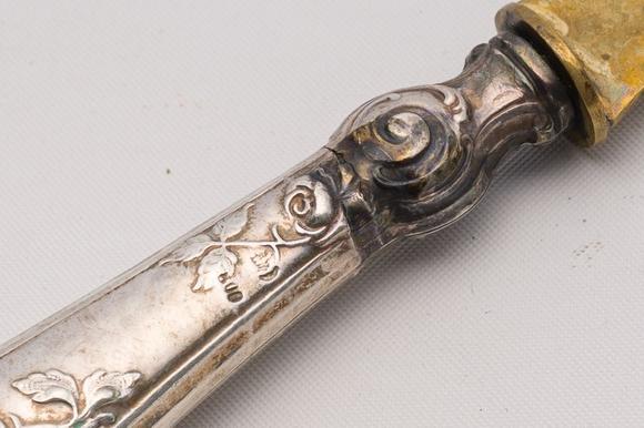 Coronari Auctions BVA French 12-piece silver-plated cutlery set, Christofle, and two butter knives with a German silver handle, 20th C.