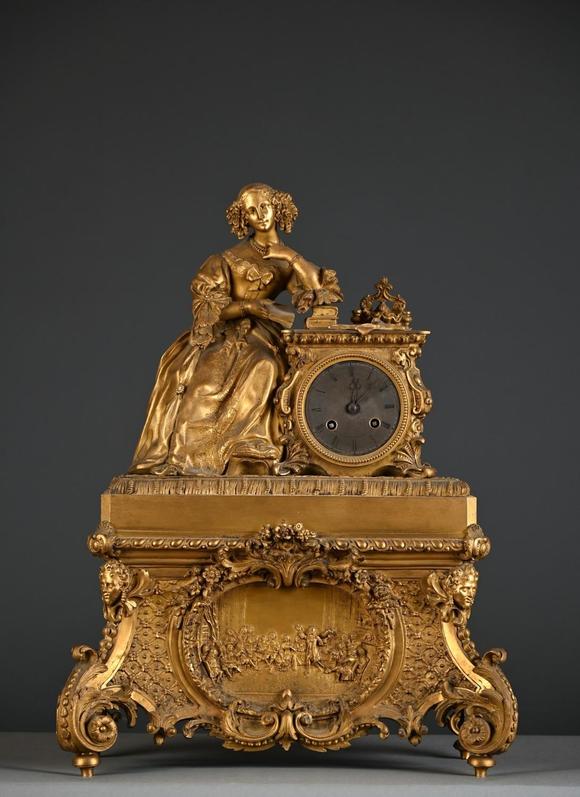 Loeckx AuctioneersA gilt bronze Louis-Philippe clock ‘Elegant Lady’…