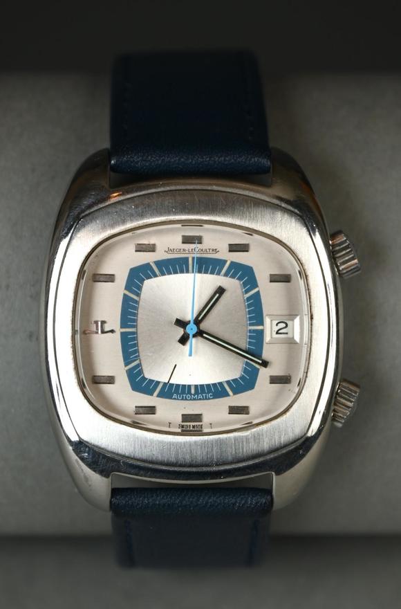 Loeckx AuctioneersJaeger - Le Coultre: memovox watch…