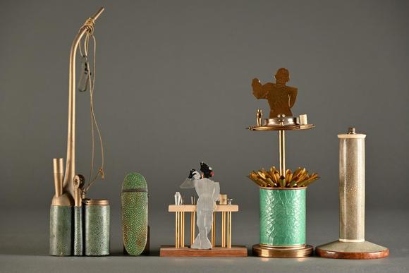Loeckx AuctioneersCollection of five objects: including three made o…