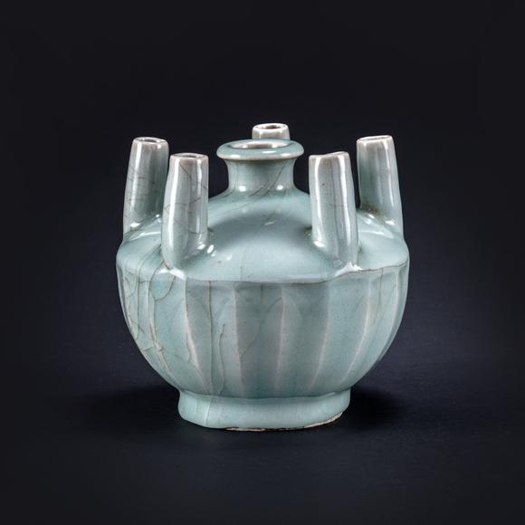 三杉美術(shù)明 龍泉五孔花瓶