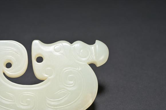 三杉美術(shù)玉龍佩
