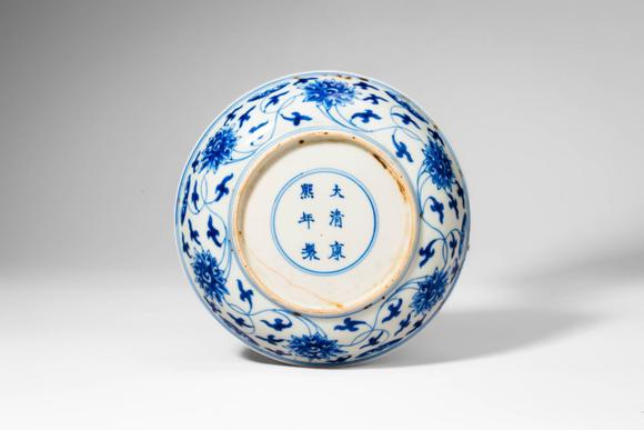 Apollo Art AuctionsKangxi Period, Qing Dynasty, Ca. AD 1661 - 1722. >A finely potted blue and white porcelain dish o