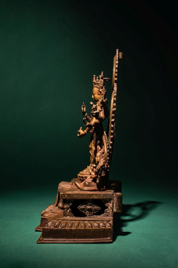 Apollo Art AuctionsCa. 18th - 19th century AD. >
A finely cast bronze triadic group centred on Amoghapasha Lokeshvar