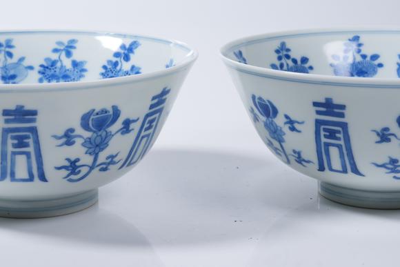 千葉大和青花萬(wàn)壽紋碗一組
