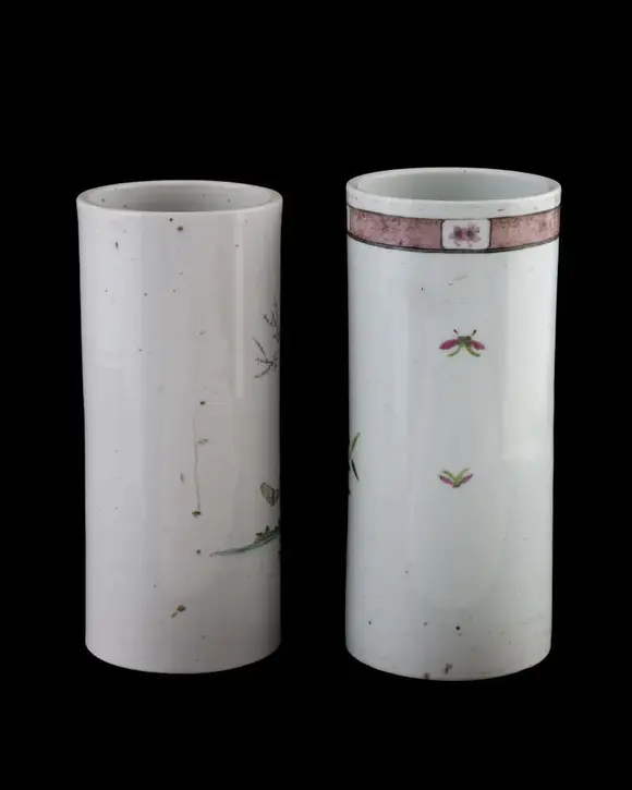 Bertolami Fine ArtTwo cylindrical painted porcelain vases. China, 20th century.