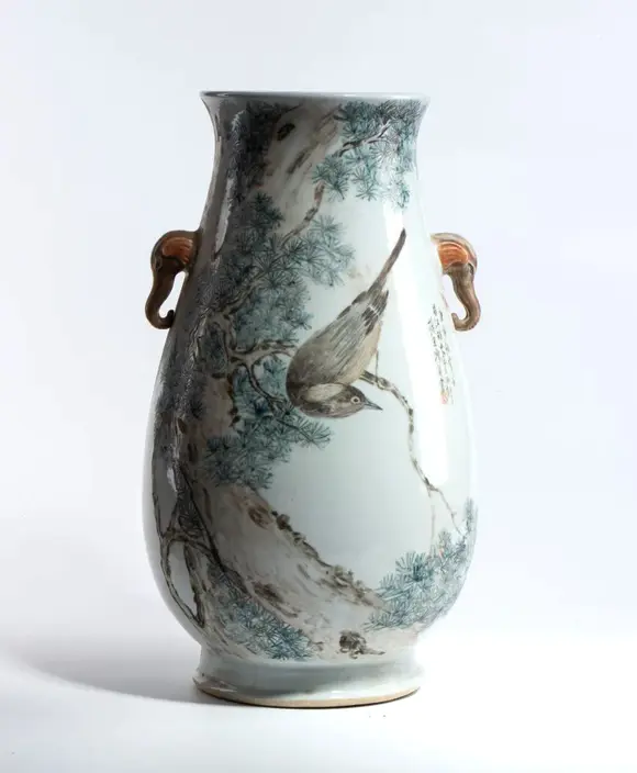 Bertolami Fine ArtA rare Hu vase 