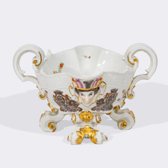 Auktionshaus StahlA sauce boat from the dinner service for Field Marshal Burchard Christoph von Münnich.