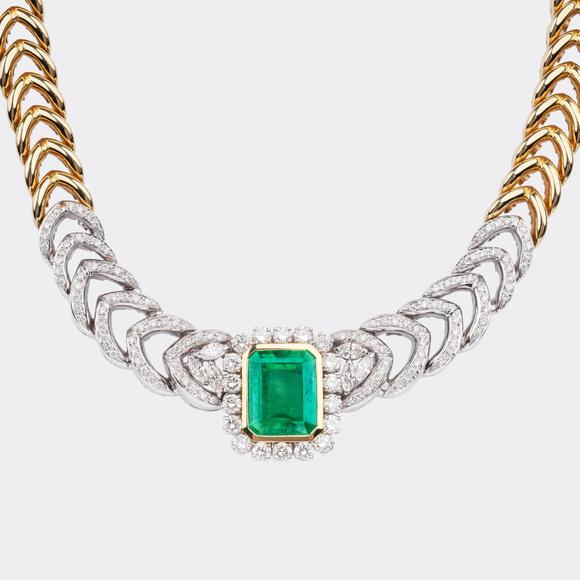 Auktionshaus StahlExcellent Diamond Gala Necklace with fine, high-carat Colombia Emerald.