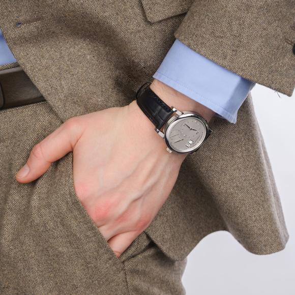 Auktionshaus StahlA. Lange & S?hne. Exceptional Men's Wristwatch 'Lange 1'.