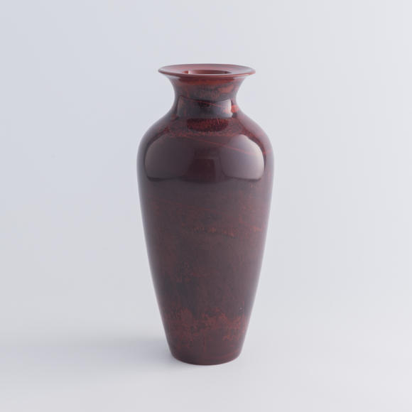 Oakridge Auction Gallery十九世紀 料器瓶  A Chinese glass vase