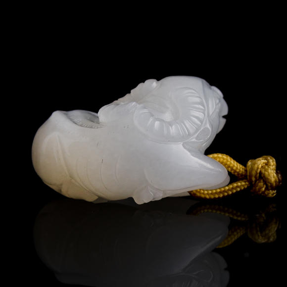 Oakridge Auction Gallery十九世紀(jì) 白玉雕臥牛掛墜  A Chinese carved white jade pendant of a recumbent ox