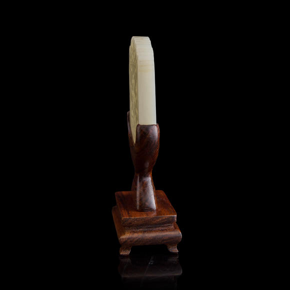 Oakridge Auction Gallery十八世紀晚/十九世紀早 白玉山水詩文牌(附木座）  A Chinese carved white jade 'landscape' and 'inscription' plaque