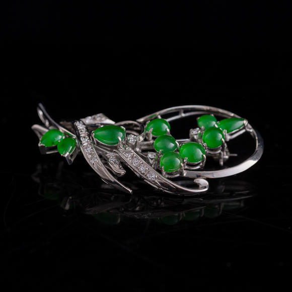 Oakridge Auction Gallery金屬鑲翡翠胸針及領(lǐng)帶夾  A Chinese jadeite-set white metal brooch and a tie clip