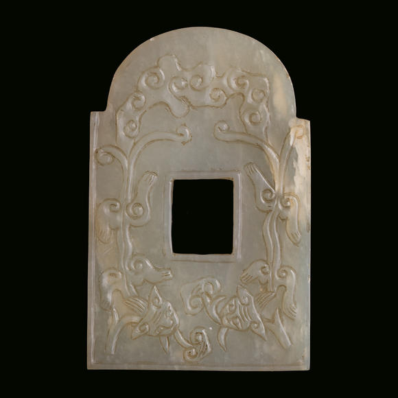 Oakridge Auction Gallery十九世紀 白玉雕螭龍紋斧形佩（附木架）  A Chinese carved white jade 'chilong' axe-form plaque