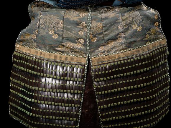 Galerie ZackeSAOTOME: AN IMPRESSIVE OKEGAWA NIMAI-DO GUSOKU (TWO-PIECE CUIRASS ARMOR) AND SUJIBACHI KABUTO, WITH NKBKHK KOSHU TOKUBETSU KICHO (ESPECIALLY IMPORTANT) SHIRYO CERTIFICATE
