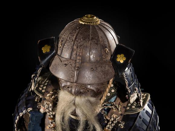 Galerie ZackeMYOCHIN: AN OKEGAWA NIMAI-DO GUSOKU (TWO-PIECE CUIRASS ARMOR) AND SUJIBACHI KABUTO, WITH NKBKHK TOKUBETSU KICHO (ESPECIALLY IMPORTANT) SHIRYO CERTIFICATE