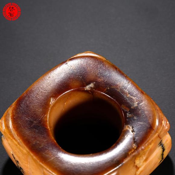 北京啟石明 玉琮