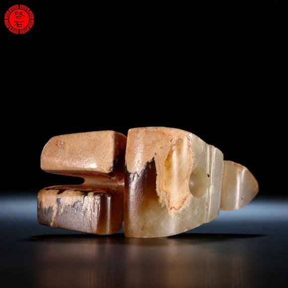 北京啟石明 圓雕玉鳥(niǎo)佩