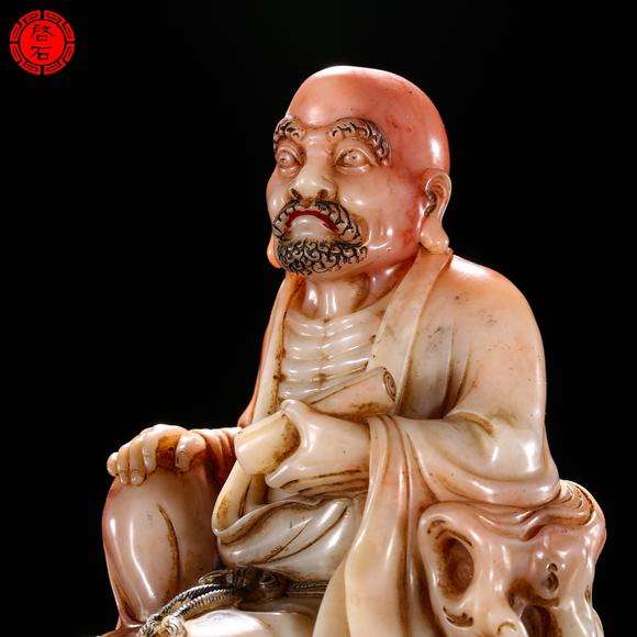 北京啟石清 持卷羅漢擺件（帶紫檀座）