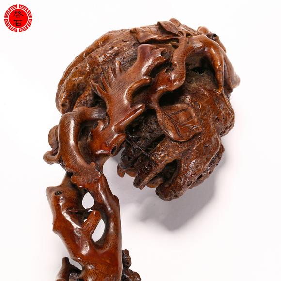 北京啟石清中期 竹根雕佛手如意（帶水晶墜）
