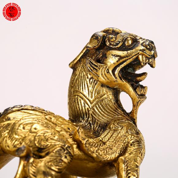 北京啟石明 銅鎏金瑞獸