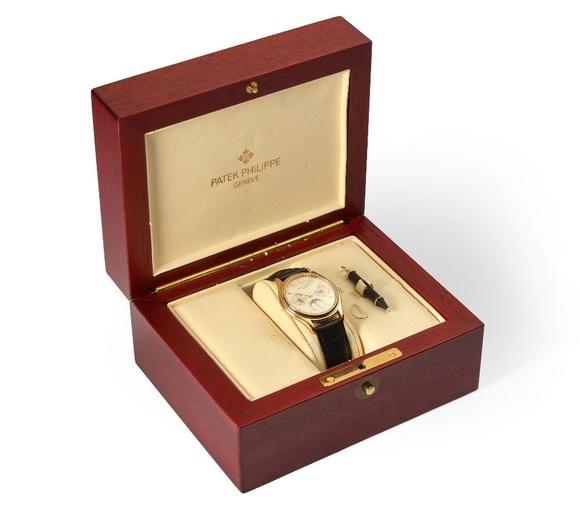 RoseberysPatek Philippe. An 18ct rose gold perpetual calendar wristwatch?
R