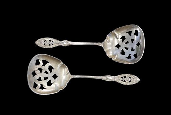 Clarke Auction GallerySTERLING Manchester Valenciennes Sterling Flatware