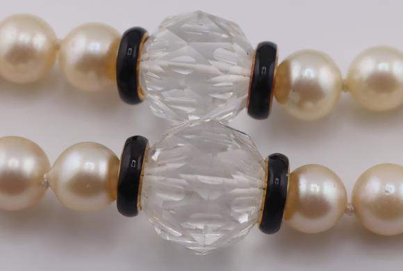 Clarke Auction GalleryJEWELRY. DAVID WEBB 18kt Gold Diamond Pearl, Onyx