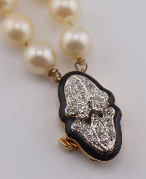 Clarke Auction GalleryJEWELRY. DAVID WEBB 18kt Gold Diamond Pearl, Onyx