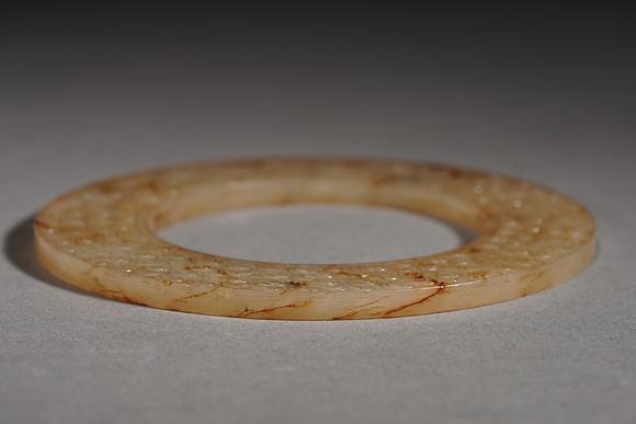 古河會(huì)勾雲(yún)紋玉環(huán)