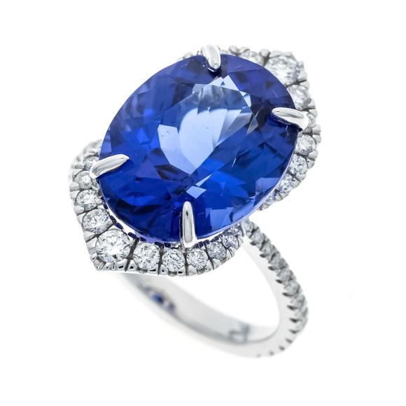 Historia AuktionshausTanzanite Brilliant-Cut Ring in 950