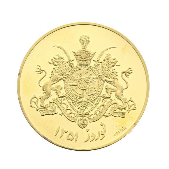Piguet - H?tel des VentesRoyaume d'Iran,  Célébration de Nouvel An , médaille commémorative en or au buste et monogramme du chah, 1973 (1351SH)