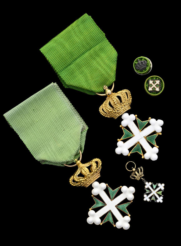 Piguet - H?tel des VentesItalie / Royaume d'Italie, Ordre des Saints Maurice et Lazare, fondé en 1572, 2 croix d'Officier en or et émail