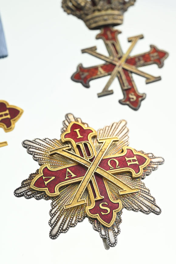 Piguet - H?tel des VentesItalie, Royaume des Deux-Siciles, Ordre Constantinien de Saint-Georges, ensemble de Chevalier Commandeur de Justice