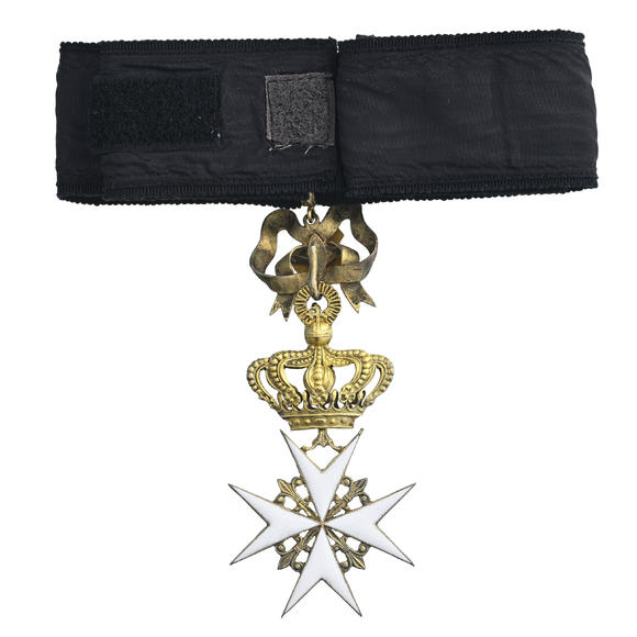 Piguet - H?tel des VentesOrdre Souverain Militaire Hospitalier de St Jean de Jérusalem, de Rhodes et de Malte, croix de Chevalier de grace et dévotion 