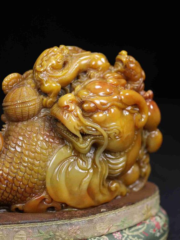 日本松町古美瑞獸呈祥