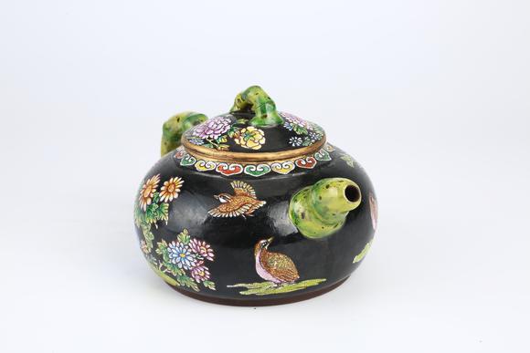 千美會(huì)紫砂胎畫(huà)琺瑯安居樂(lè)業(yè)紋竹節(jié)形執(zhí)壺