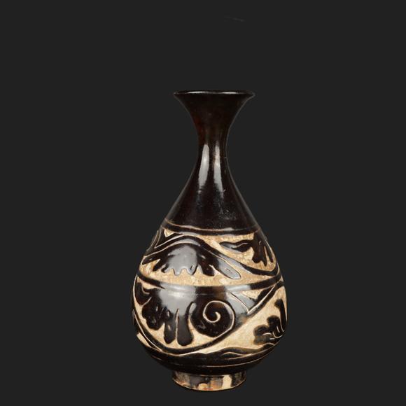 朱雀美術(shù)拍賣金 黑釉剔花玉壺春瓶