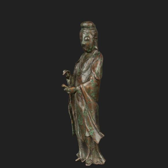 朱雀美術(shù)拍賣(mài)宋 青銅觀音像