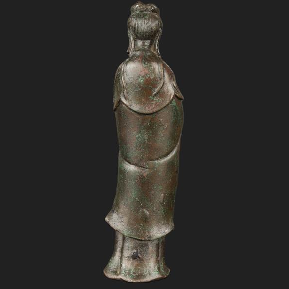 朱雀美術(shù)拍賣(mài)宋 青銅觀音像