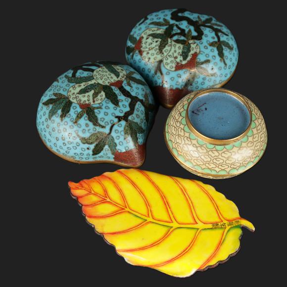 朱雀美術(shù)拍賣景泰藍(lán)香合一組