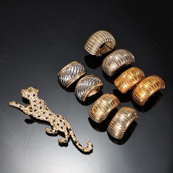 Karl s Collections IncVintage 80s Tubogas Gas Pipe Style Necklace And Earrings