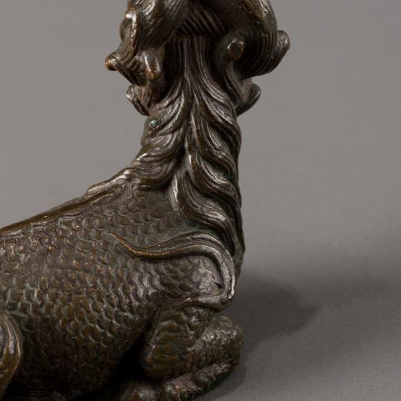 大阪美術(shù)商會(huì)明 古銅羊鎮(zhèn)
