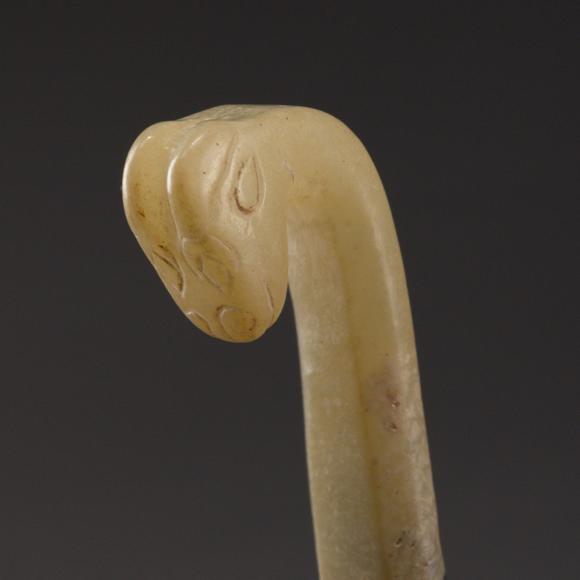 大阪美術(shù)商會戰(zhàn)國至漢 古玉帶鉤5點(diǎn)