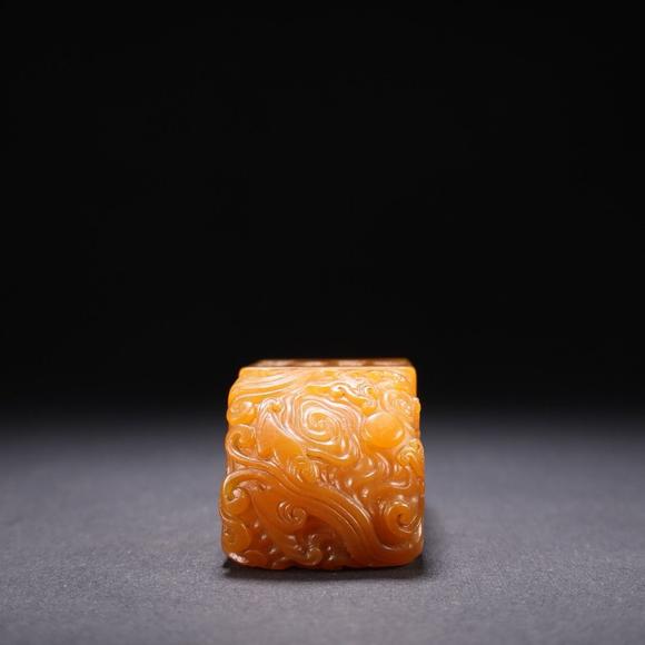 HUNG YUN ZHAI AUCTION HOUSE INCDuan Fang-marked Tianhuang Stone Seal with Dragon, Phoenix, and Coin Motifs